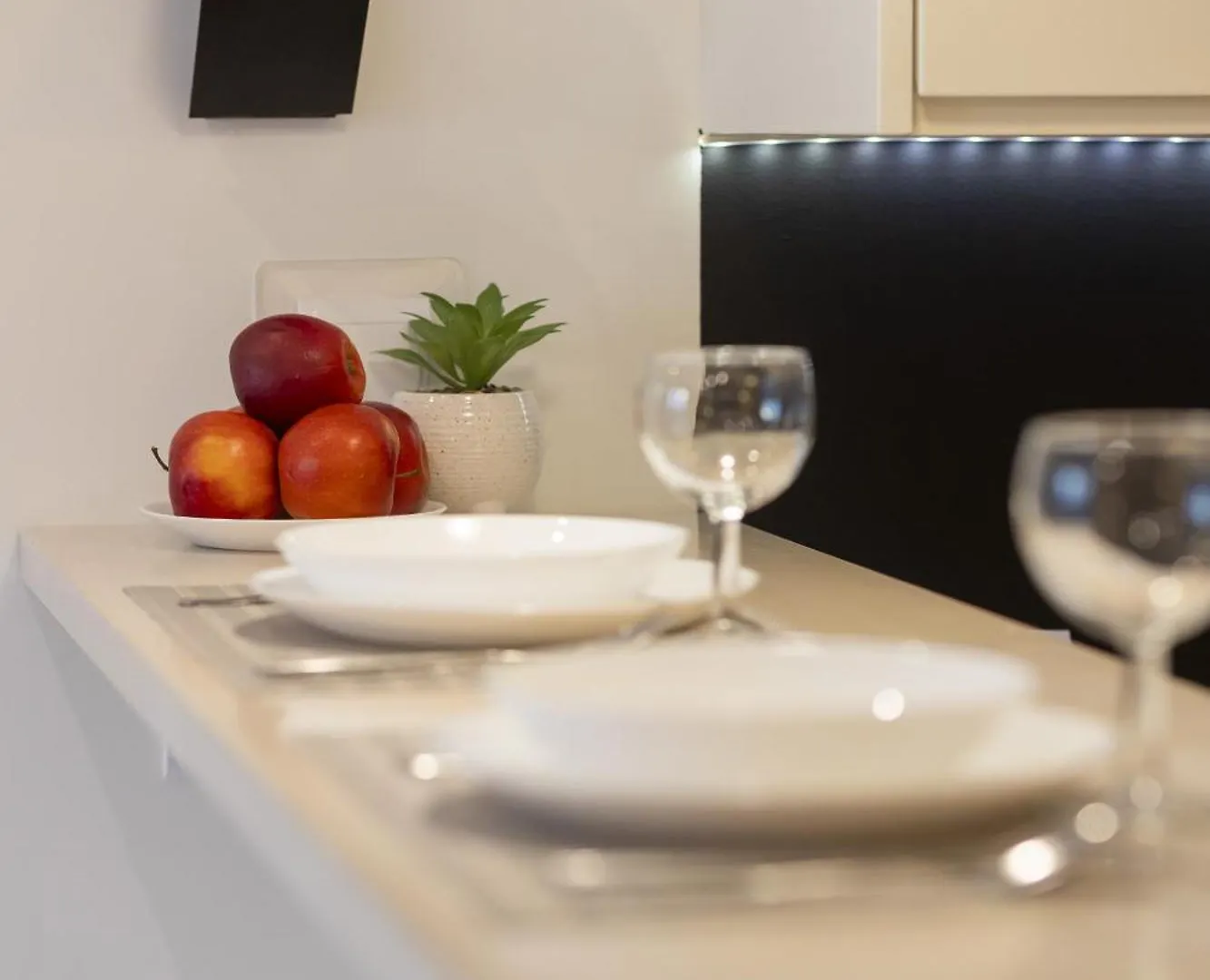 Subtle Colors Apartment In Warsaw With Furnished Balcony By Renters 0*,